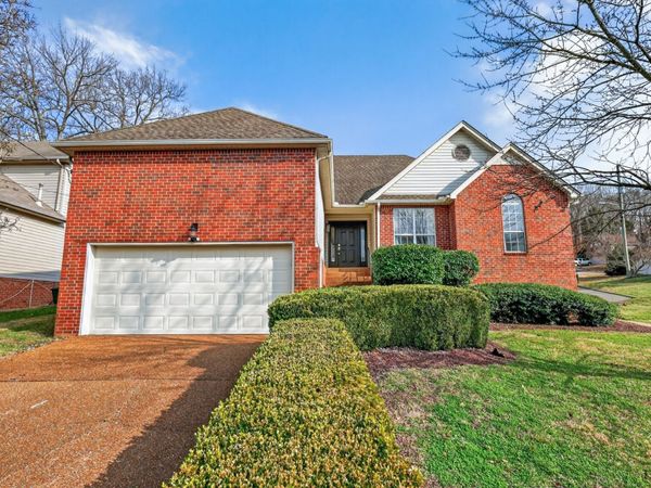 136 Holt Hills Rd , Nashville, TN 37211