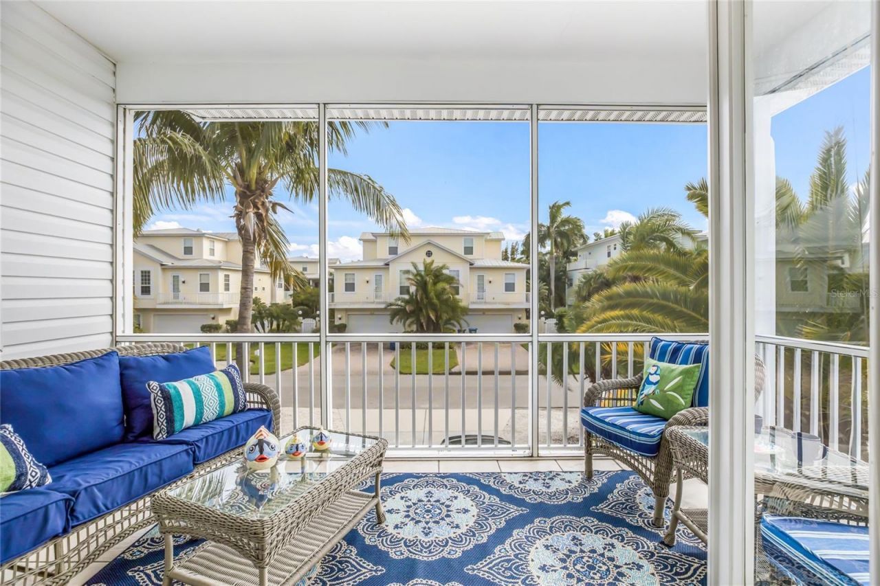 316 64th St, Holmes Beach, FL 34217 Photo