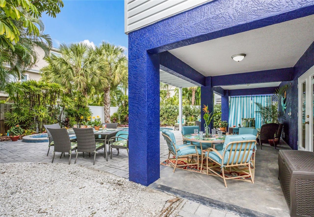 316 64th St, Holmes Beach, FL 34217 Photo