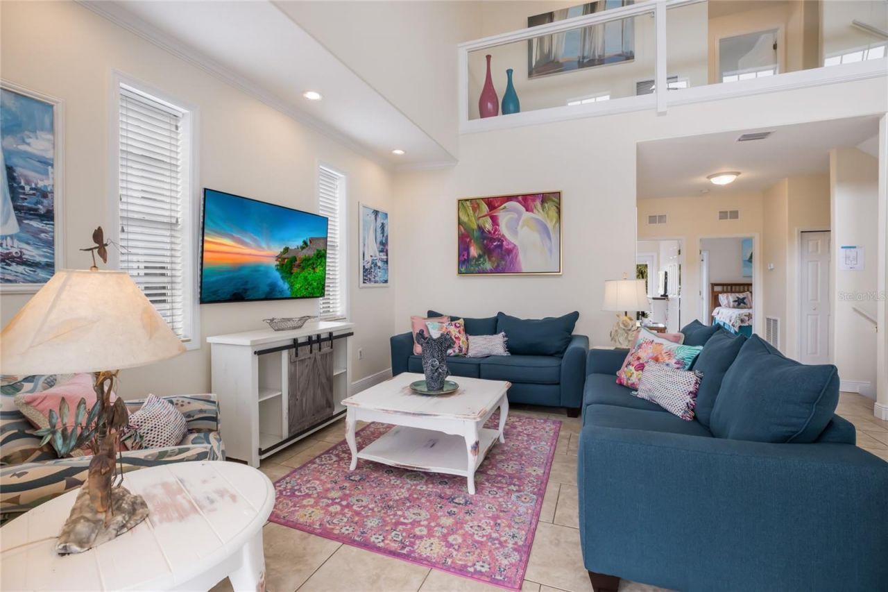 316 64th St, Holmes Beach, FL 34217 Photo