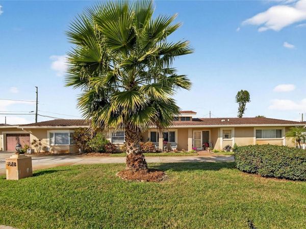 6518 DEBBIE LANE S, ST PETERSBURG, FL 33707