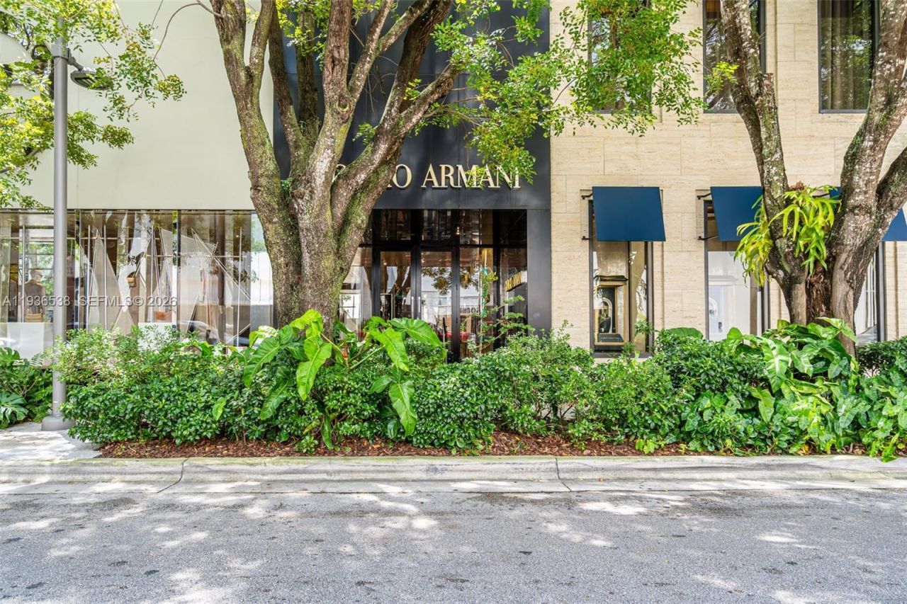 67 NE 44th St, Miami, FL 33137 Photo