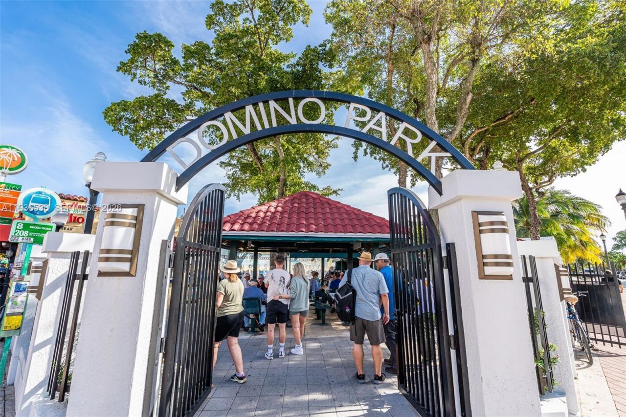 67 NE 44th St, Miami, FL 33137 Photo