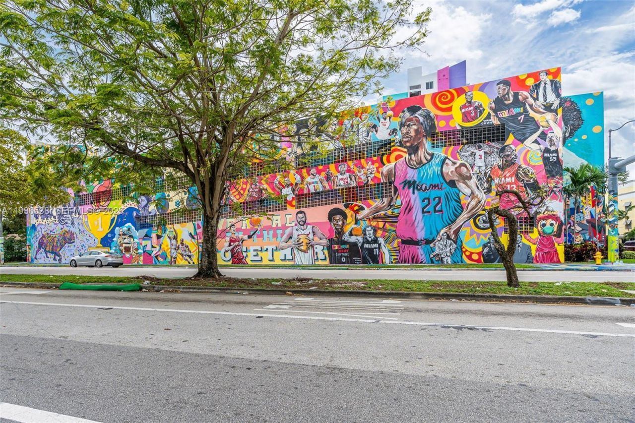 67 NE 44th St, Miami, FL 33137 Photo