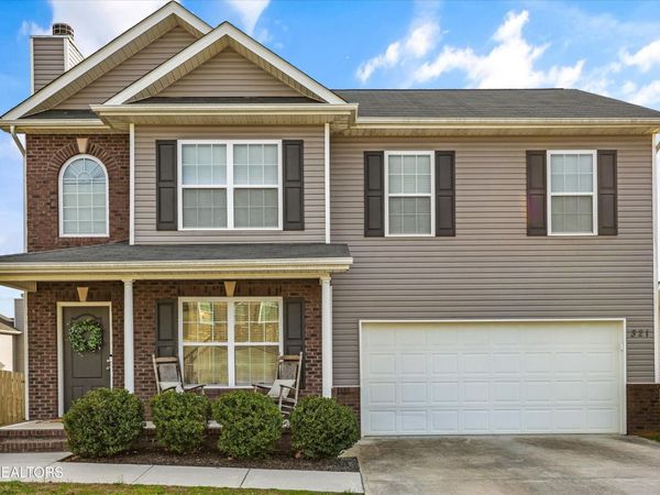 321 Caboose Lane, Maryville, TN 37804