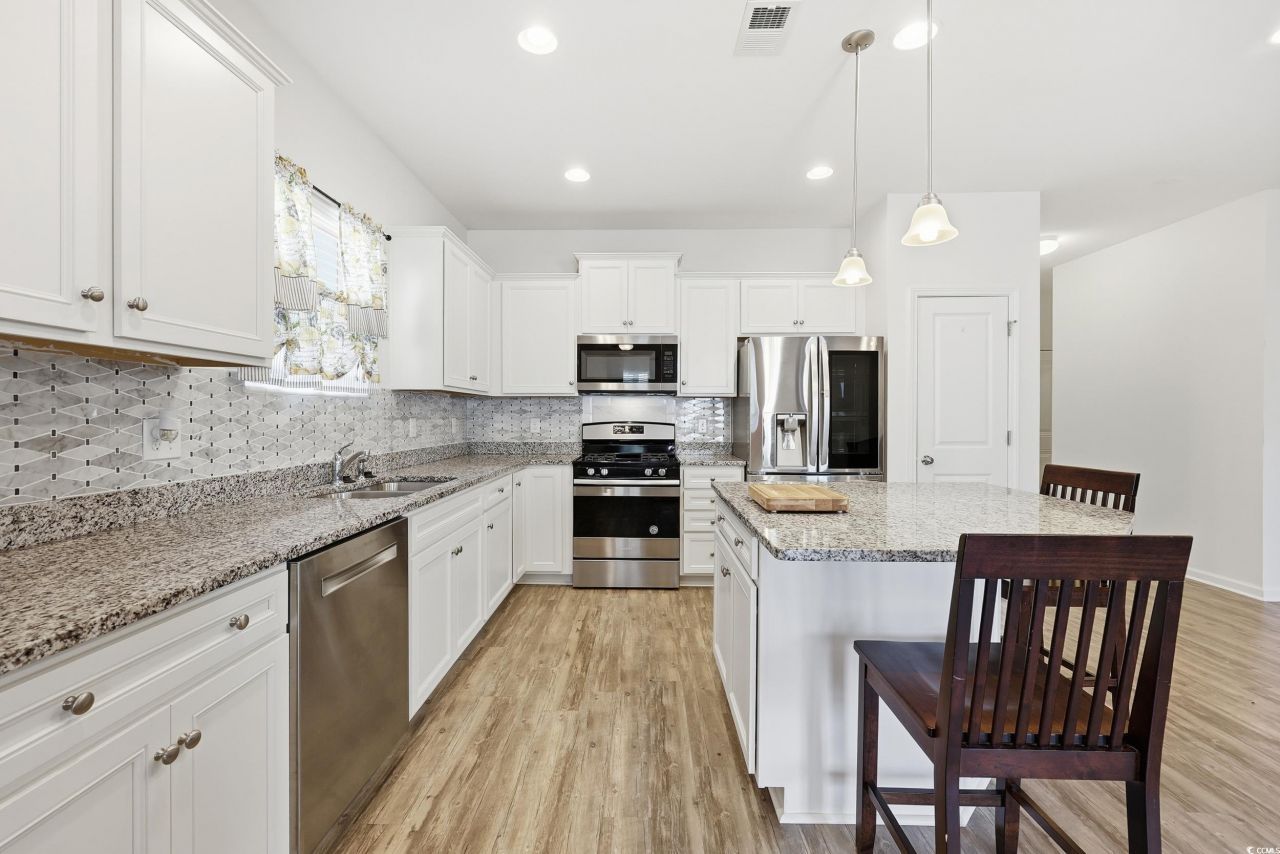 168 Long Leaf Pine Dr. Photo 4