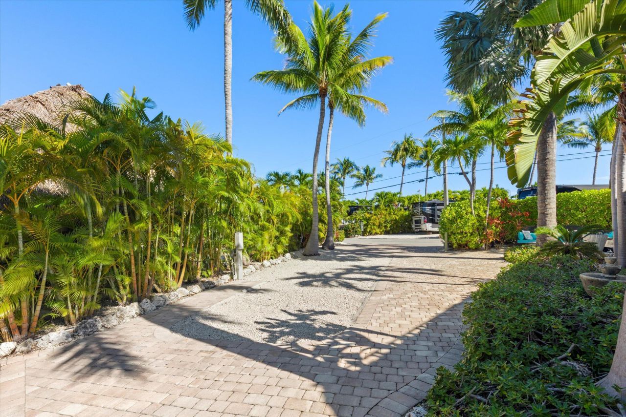 2950 Overseas Highway, Lot #37, Saddle Bunch, FL 33040 Photo