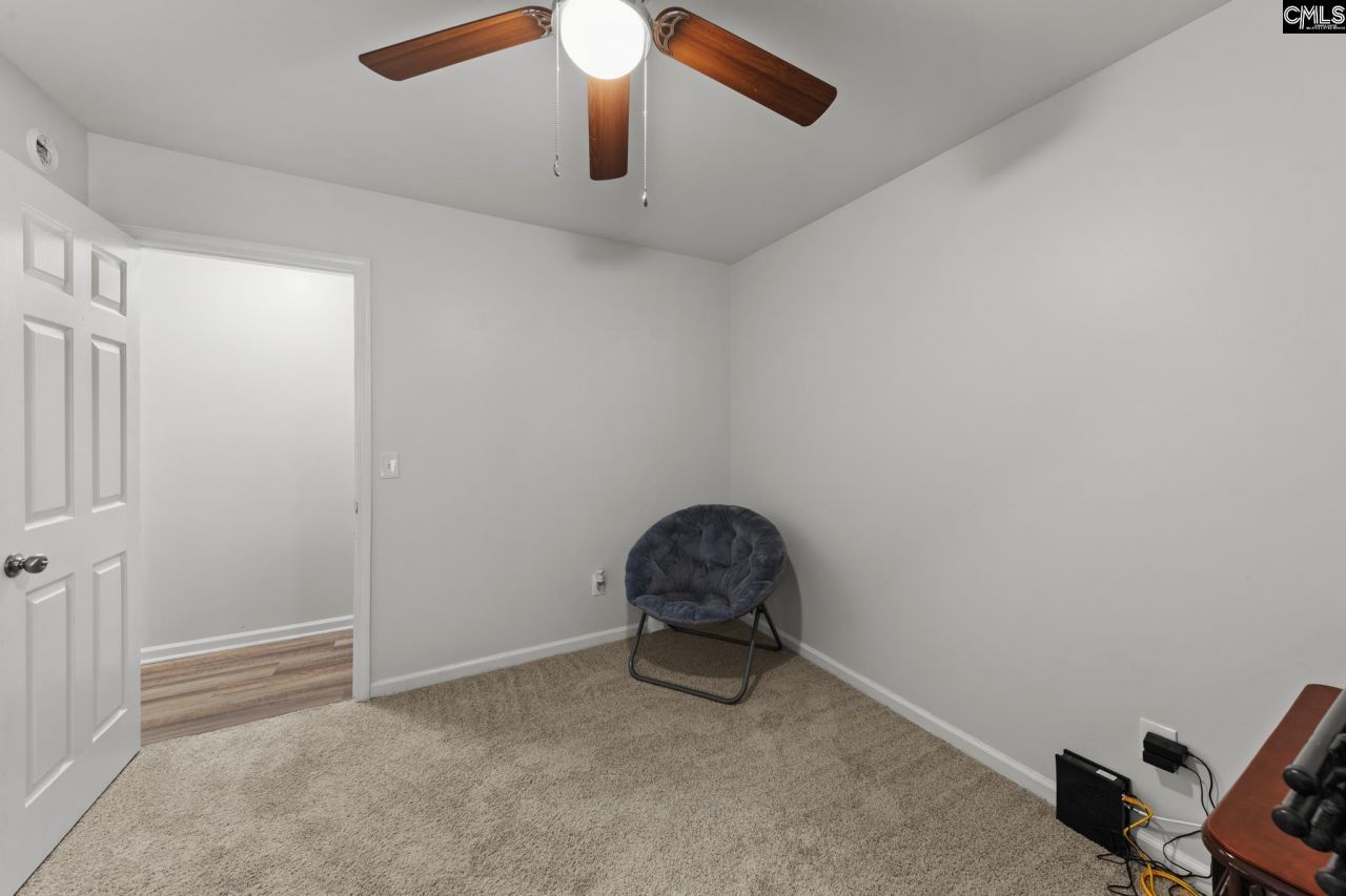 270 Gardenwalk Drive  Photo 19