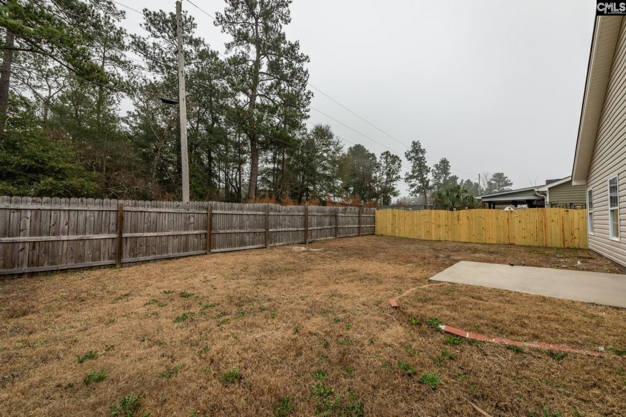 270 Gardenwalk Drive  Photo 23