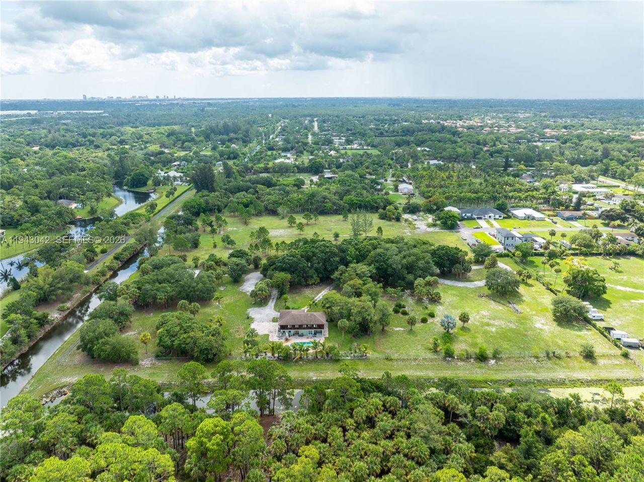 576 Marshall Rd, West Palm Beach, FL 33413 Photo