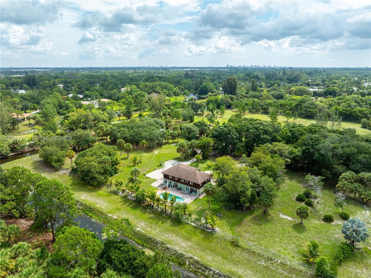 576 Marshall Rd, West Palm Beach, FL 33413 Photo