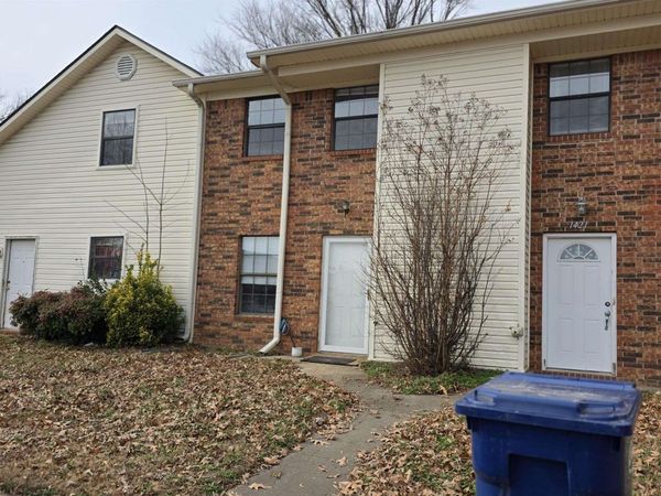 1419 N Nashville Avenue, Russellville, AR 72801