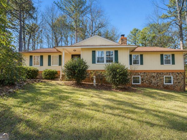 207 N View Pointe Drive, Lagrange, GA 30241