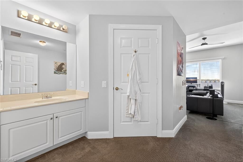 2743 1st St, Unit 502, Fort Myers, FL 33916 Photo