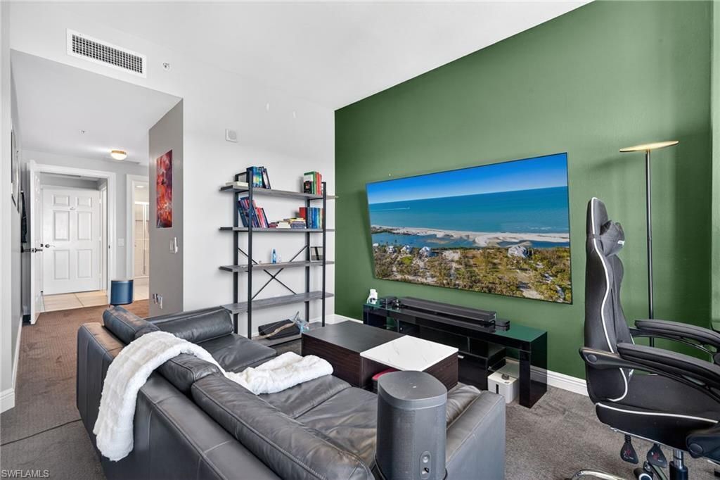 2743 1st St, Unit 502, Fort Myers, FL 33916 Photo