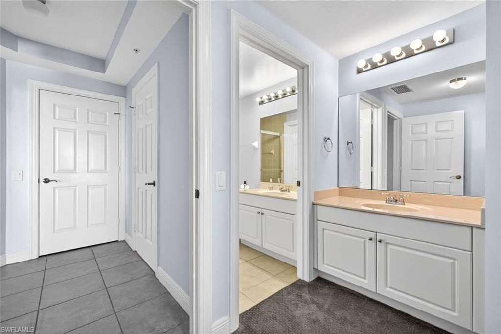 2743 1st St, Unit 502, Fort Myers, FL 33916 Photo