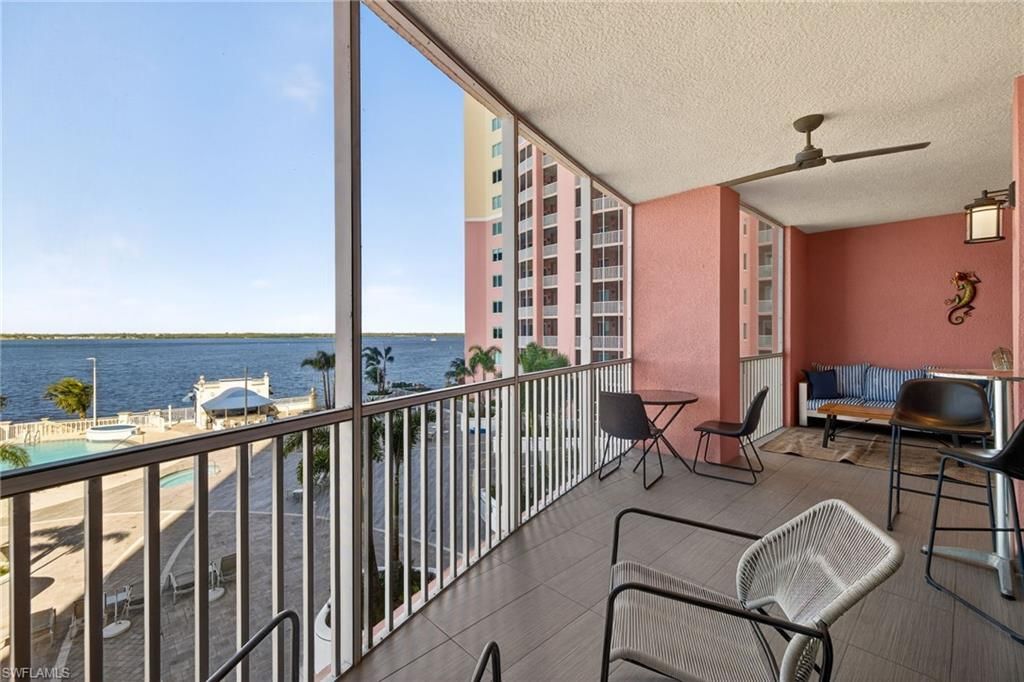2743 1st St, Unit 502, Fort Myers, FL 33916 Photo