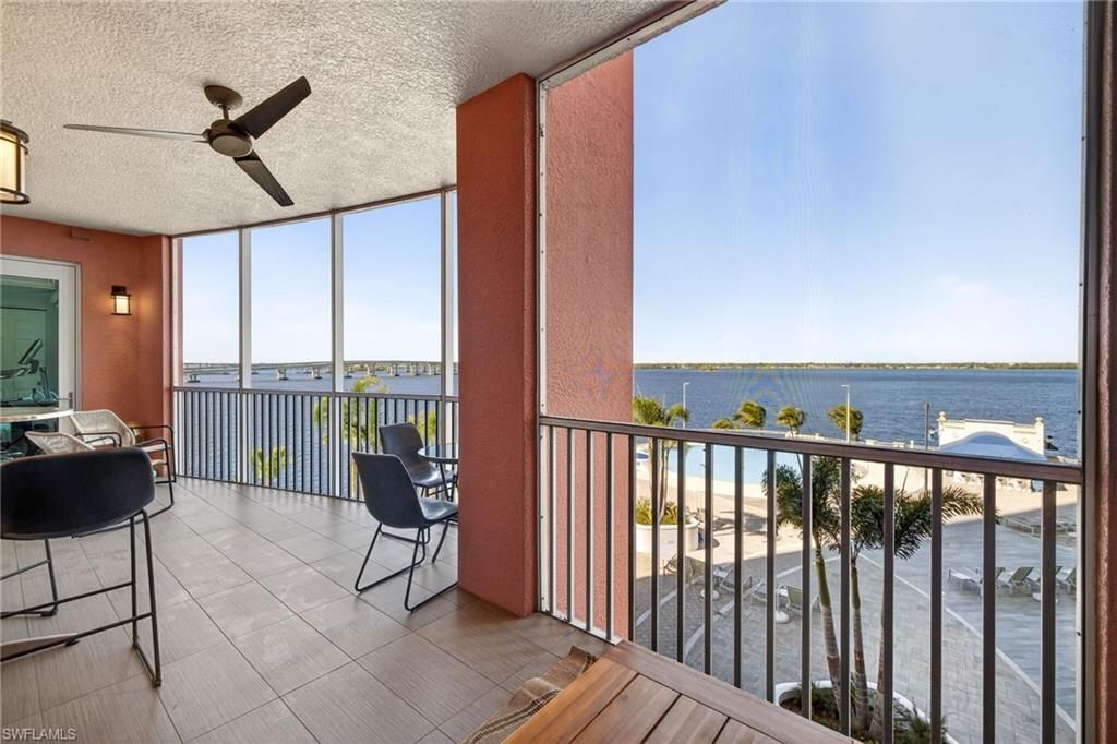 2743 1st St, Unit 502, Fort Myers, FL 33916 Photo