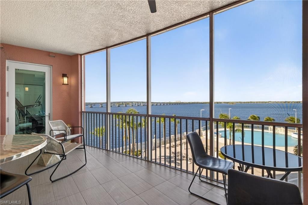 2743 1st St, Unit 502, Fort Myers, FL 33916 Photo