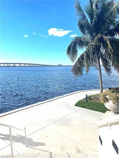 2743 1st St, Unit 502, Fort Myers, FL 33916 Photo