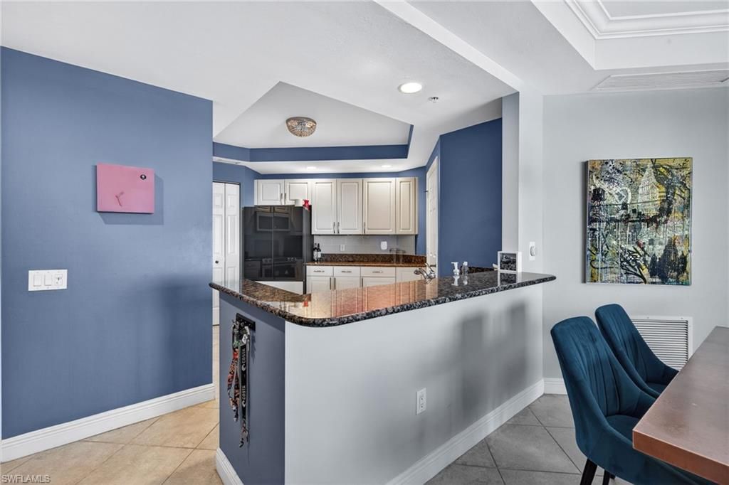 2743 1st St, Unit 502, Fort Myers, FL 33916 Photo
