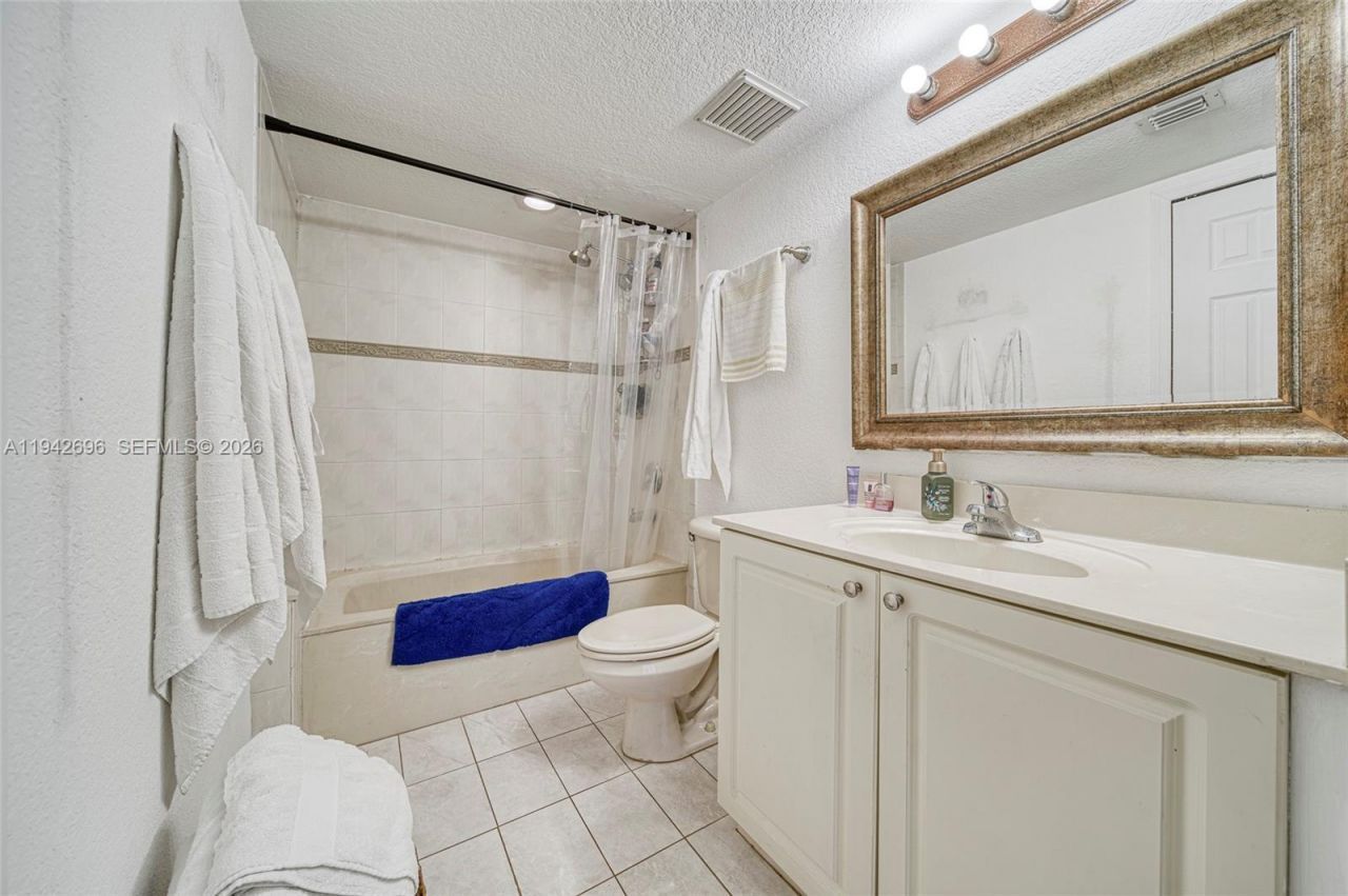 21150 SW 87th Ave, Unit 102, Cutler Bay, FL 33189 Photo