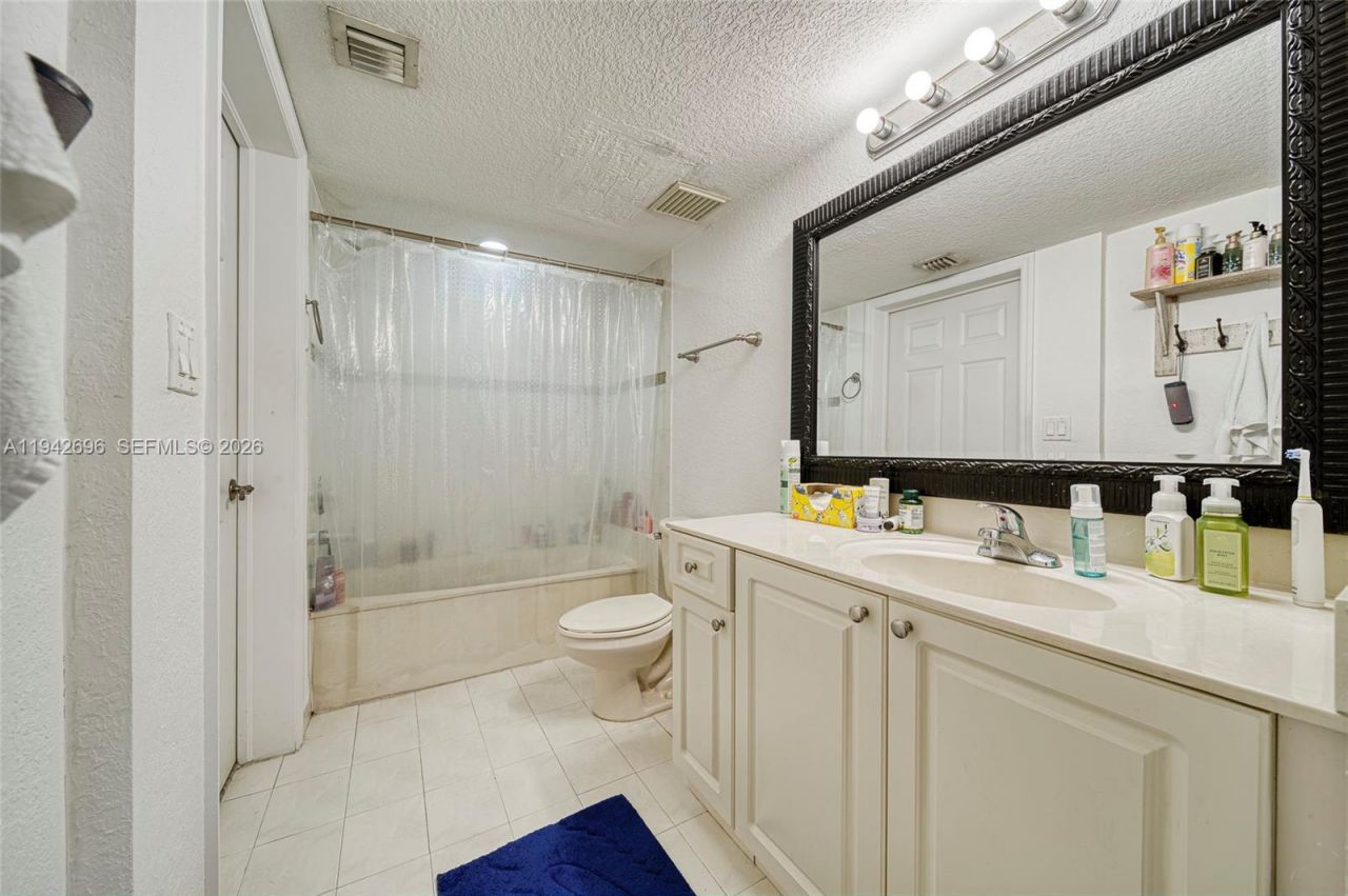 21150 SW 87th Ave, Unit 102, Cutler Bay, FL 33189 Photo