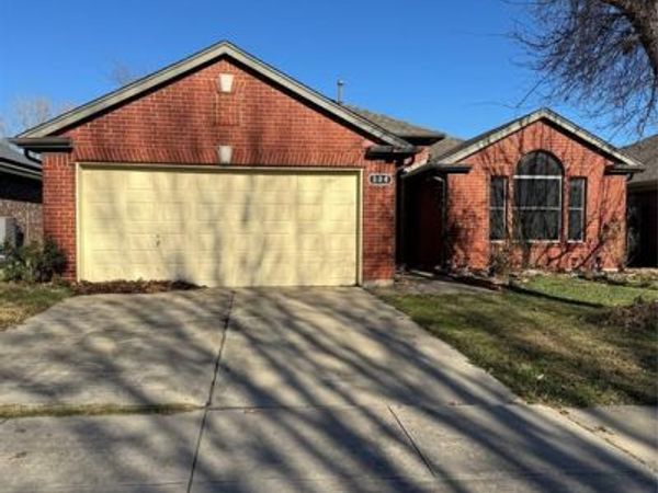 804 Stafford Station Drive, Saginaw, TX 76131