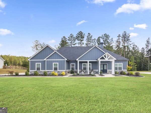 104 Wellborn Drive, Newnan, GA 30263