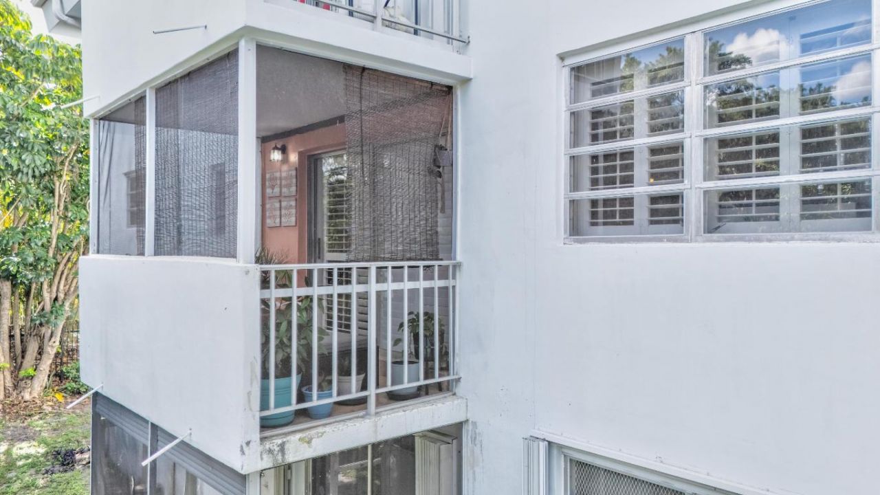 1400 Tallwood Avenue, Unit 206, Hollywood, FL 33021 Photo