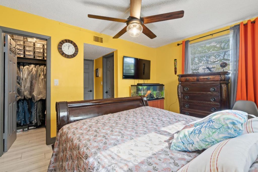 1400 Tallwood Avenue, Unit 206, Hollywood, FL 33021 Photo