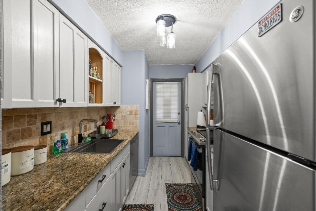 1400 Tallwood Avenue, Unit 206, Hollywood, FL 33021 Photo