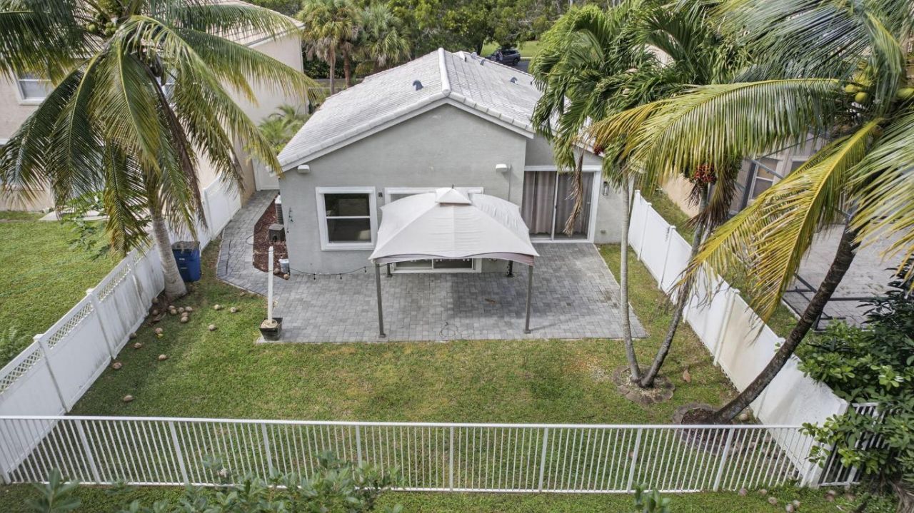 1475 Running Oak Lane, Royal Palm Beach, FL 33411 Photo