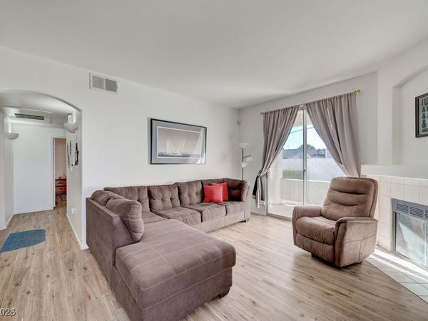 1300 S Arlington Street, Unit 132, Las Vegas, NV 89104