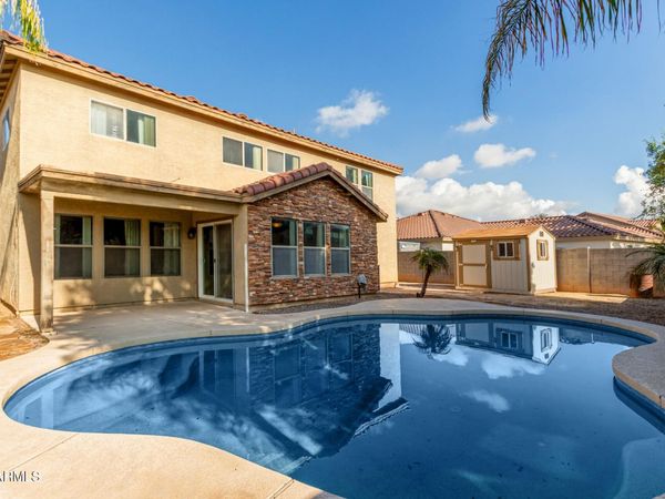 15811 W PORT AU PRINCE Lane, Surprise, AZ 85379
