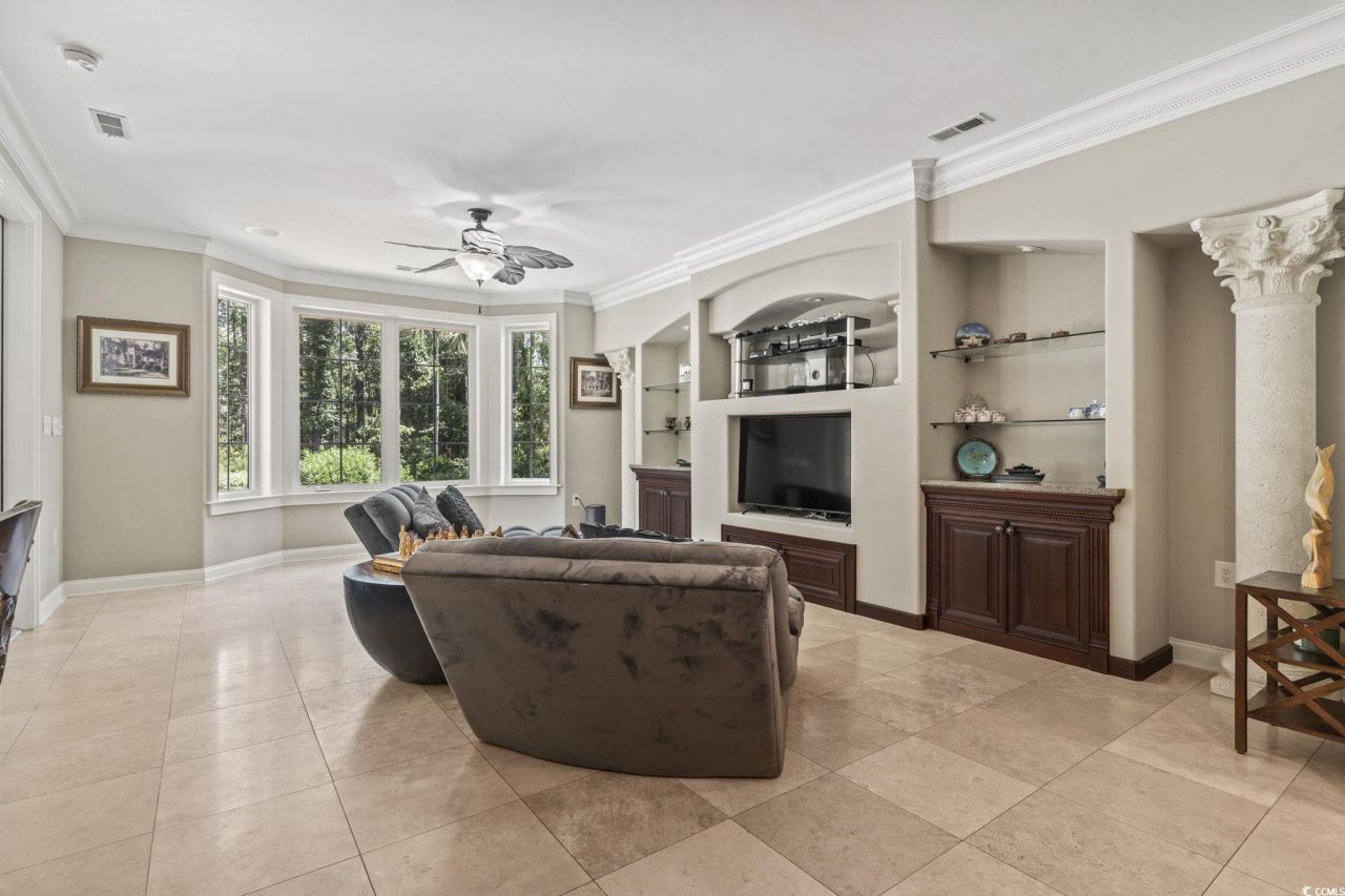 664 Oxbow Dr. Photo 15