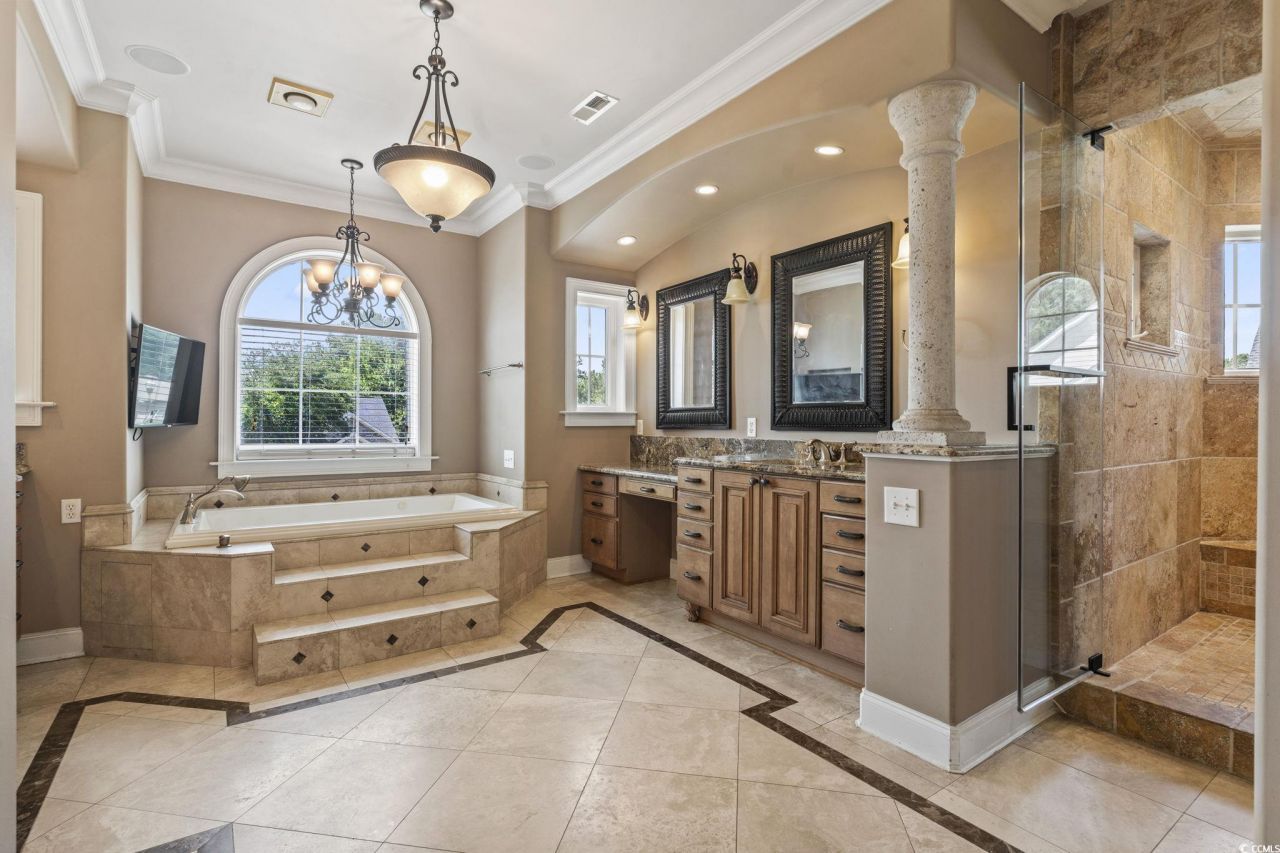 664 Oxbow Dr. Photo 18