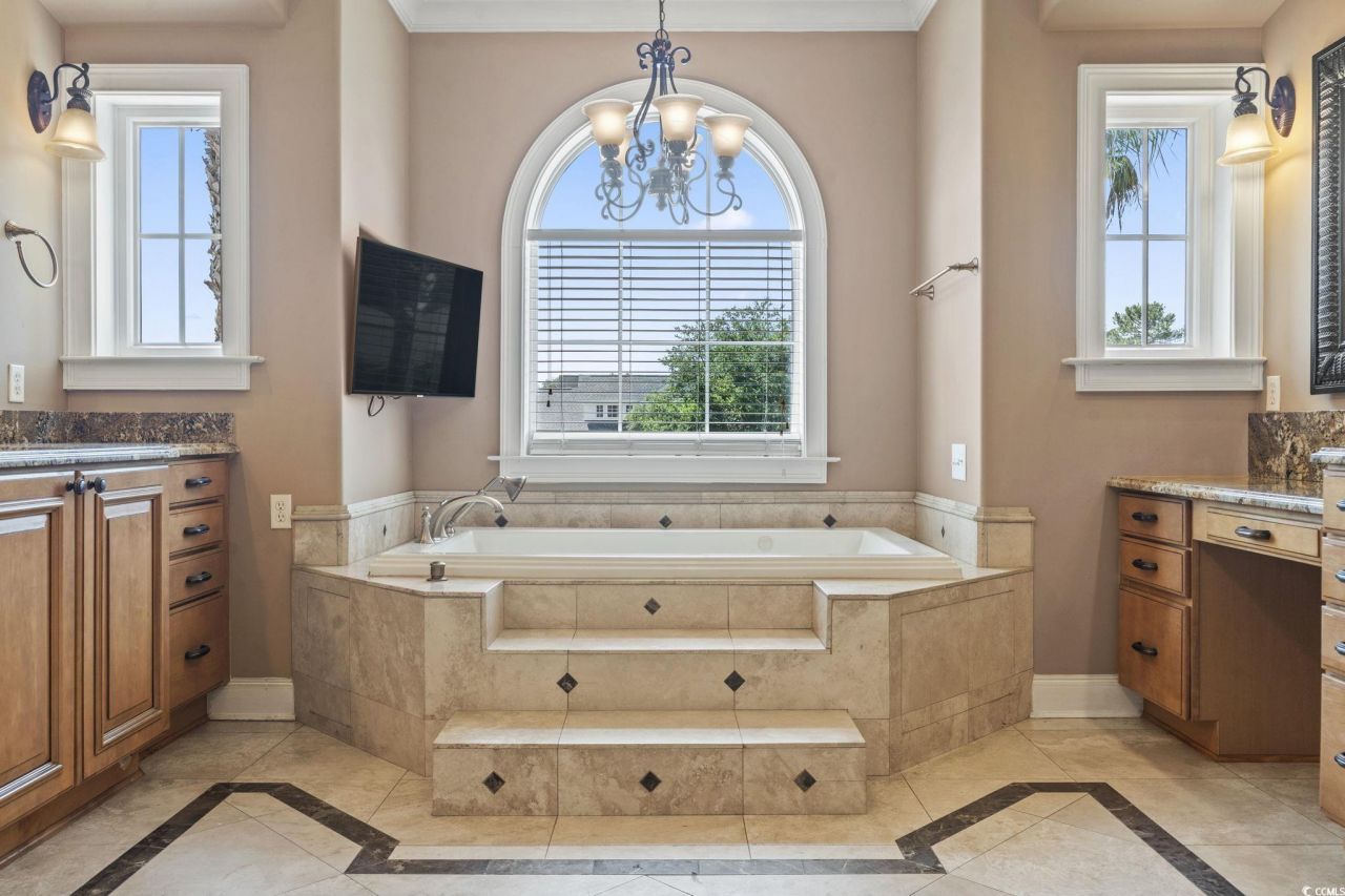 664 Oxbow Dr. Photo 19