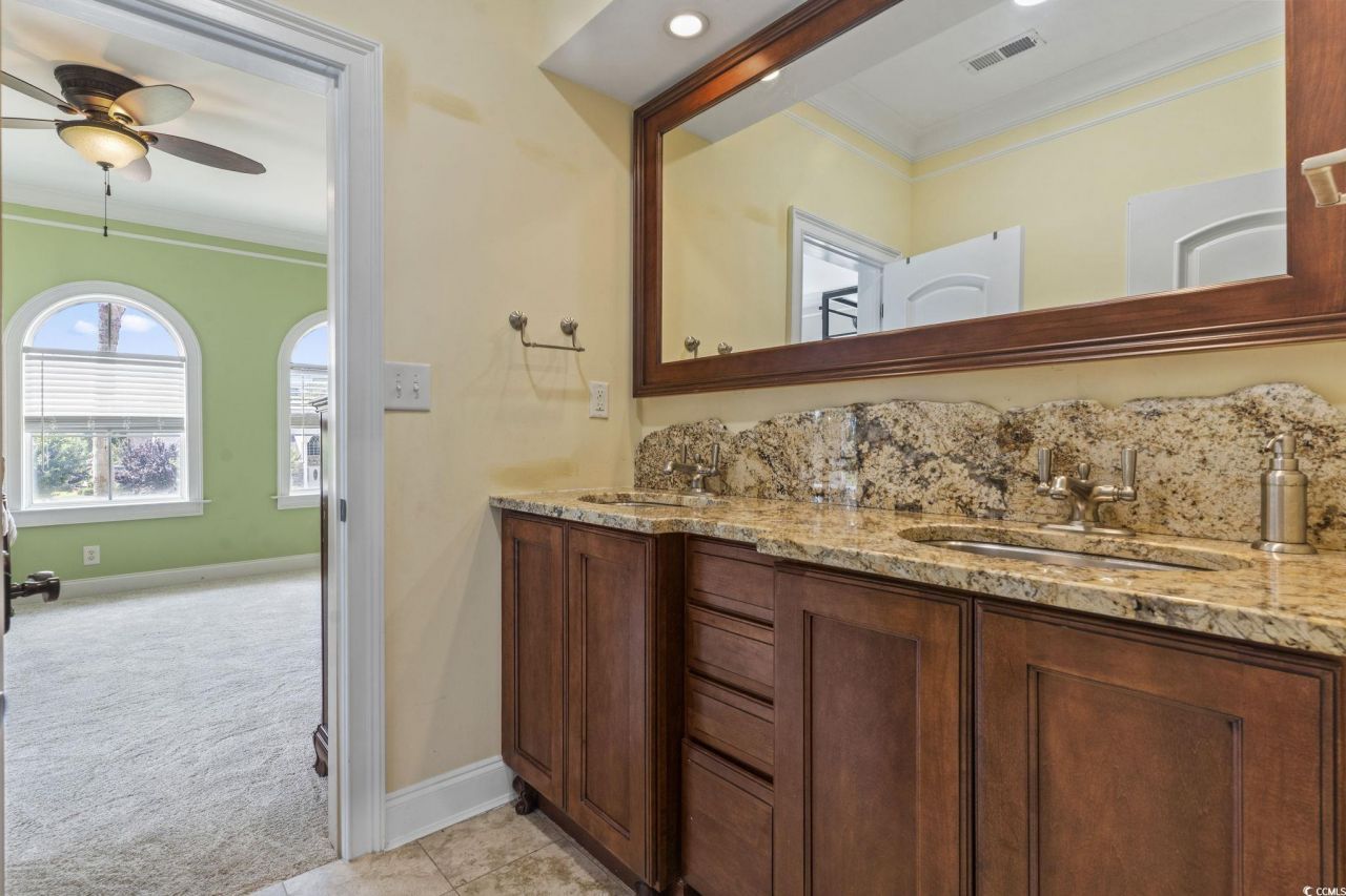 664 Oxbow Dr. Photo 28