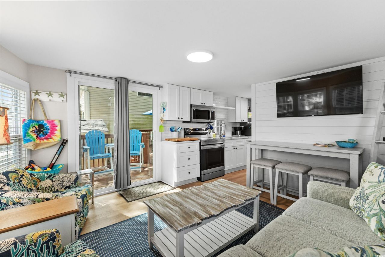 6001-1864a S Kings Hwy. Photo 7