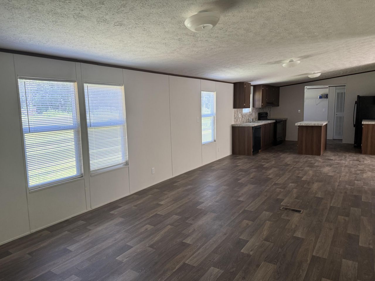 7527 Old Number Six Highway Photo 15