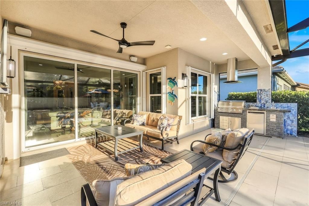 28560 Twain Dr, Bonita Springs, FL 34135 Photo