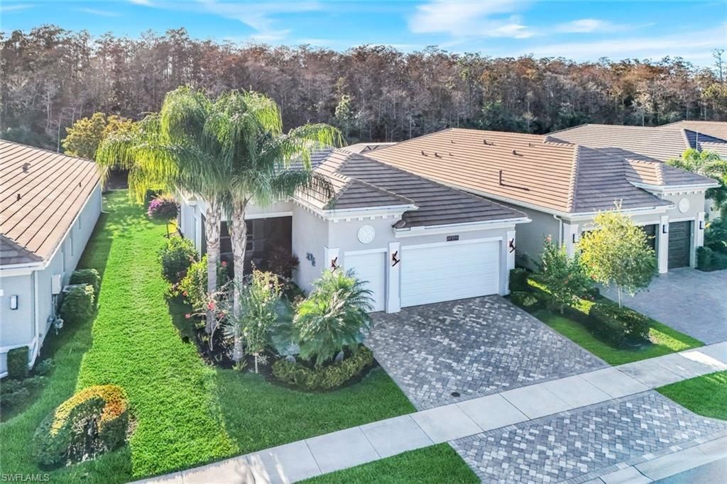 28560 Twain Dr, Bonita Springs, FL 34135 Photo