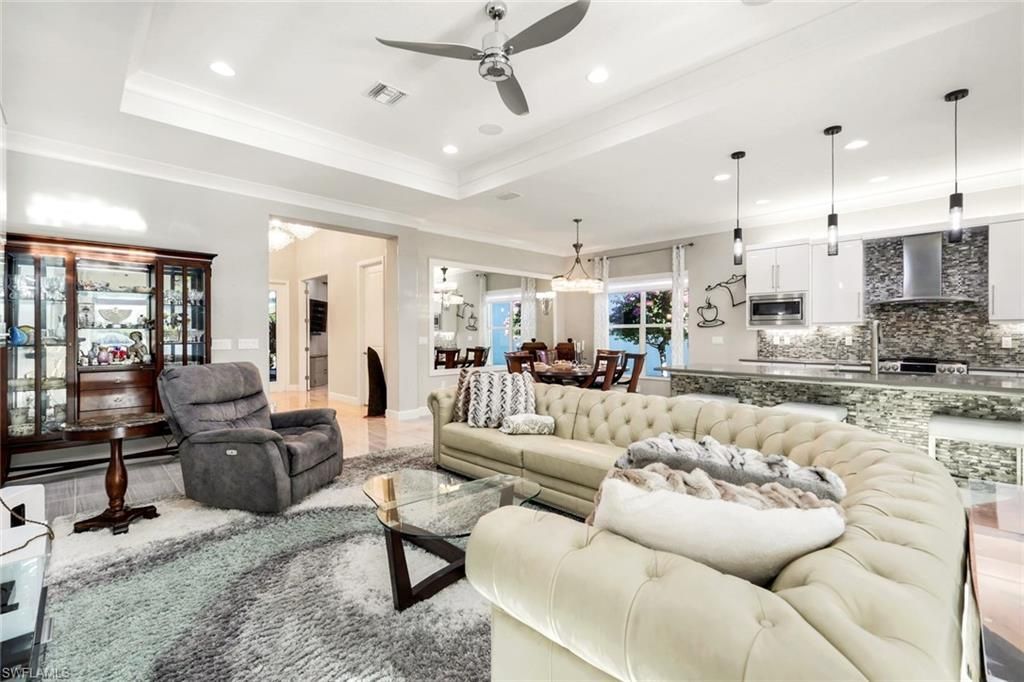 28560 Twain Dr, Bonita Springs, FL 34135 Photo