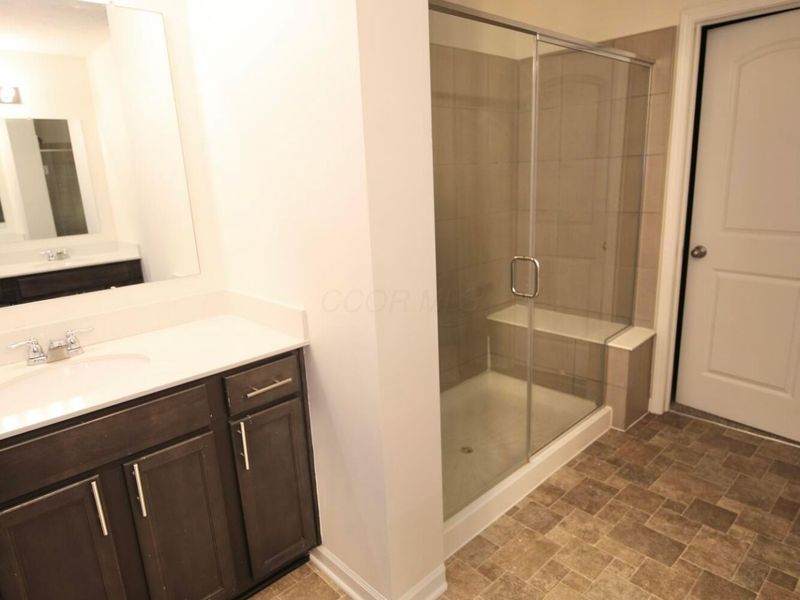 216 Old Bay Drive, Pataskala, OH 43062 Photo 6