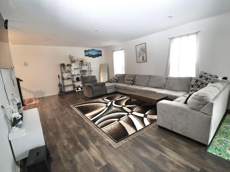 216 Old Bay Drive, Pataskala, OH 43062 Photo 8