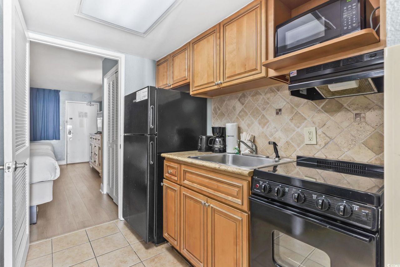 2401 S Ocean Blvd. Photo 23