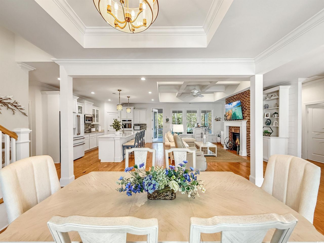 645 Whispering Pines Ct. Photo 16