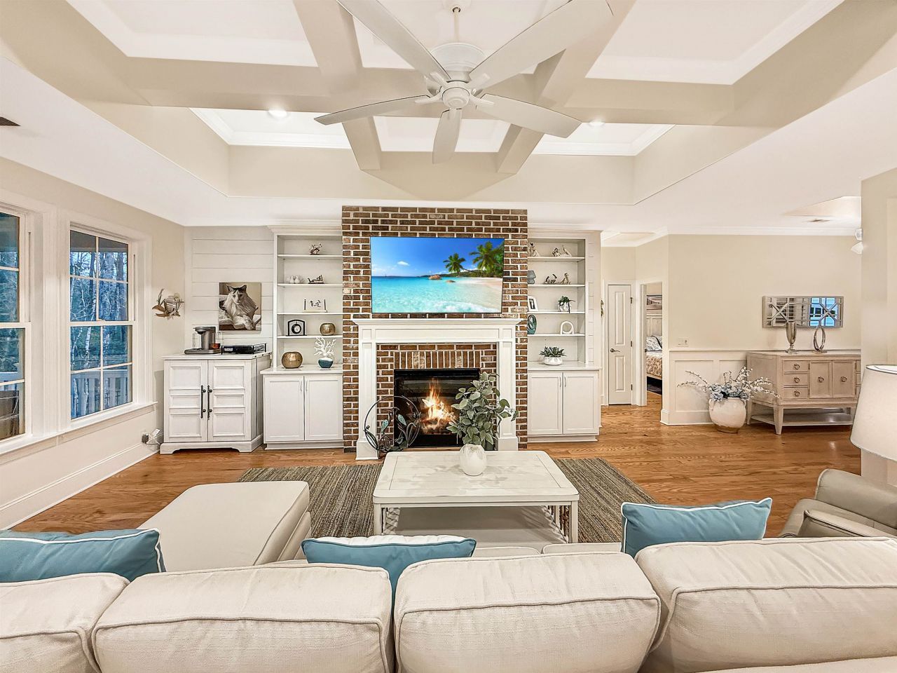 645 Whispering Pines Ct. Photo 9