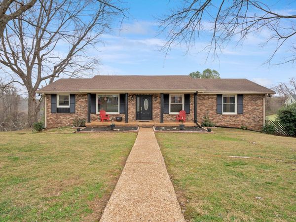 440 Rembrandt Dr, Old Hickory, TN 37138